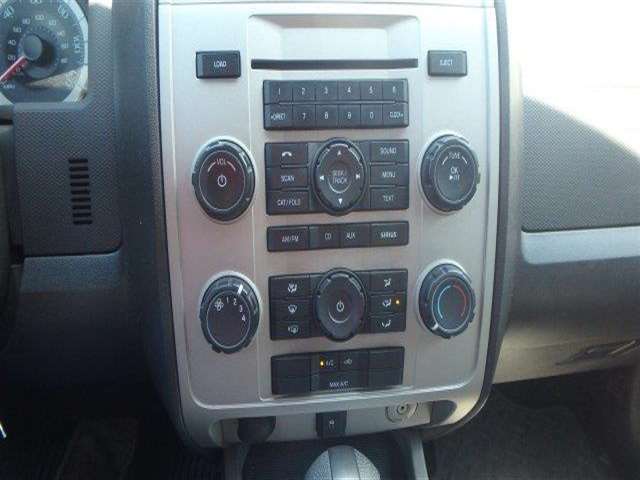 Ford Escape 2009 photo 27